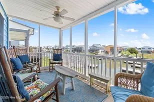 108 Tarpon Dr, Holden Beach, NC 28462 - Photo 4