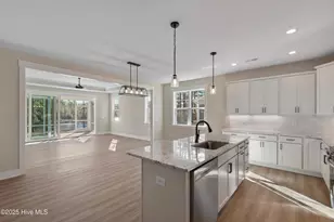 560 Kennedy Cir, Southport, NC 28461 - Photo 12