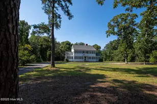 132 W Moore St, Candor, NC 27229 - Photo 24