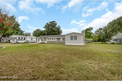 1656 Seagull Way SW, Ocean Isle Beach, NC 28469 - Photo 4