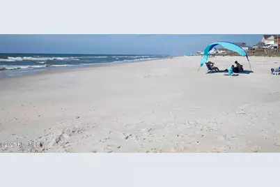 000 Hampton Colony Circle, North Topsail Beach, NC 28460 - Photo 18