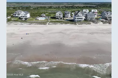 000 Hampton Colony Circle, North Topsail Beach, NC 28460 - Photo 6