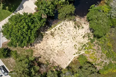 302 Friendship Court, Emerald Isle, NC 28594 - Photo 6