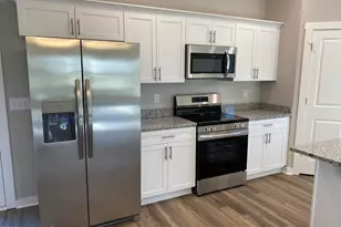 111 Chester Pl, Pikeville, NC 27863 - Photo 10