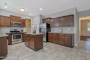 3904 Limwert Ln, Fayetteville, NC 28306 - Photo 16