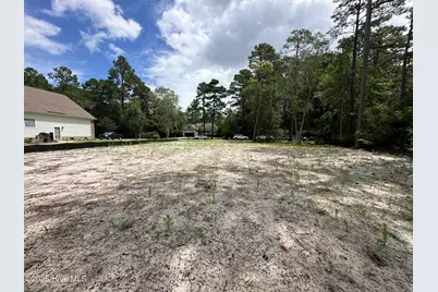 2072 Royal Pines Drive, New Bern, NC 28560 - Photo 8