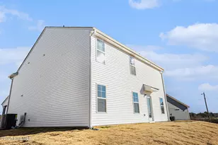40 E Emily Gardens Dr, Selma, NC 27576 - Photo 30