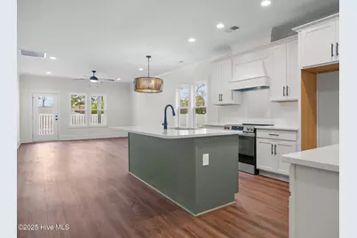 126 Pine View Boulevard, Beaufort, NC 28516 - Photo 2