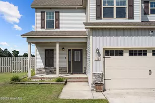 113 Woodwater Dr, Richlands, NC 28574 - Photo 4