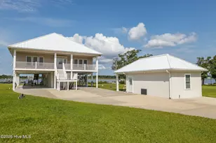 429 Live Oak Rd, Newport, NC 28570 - Photo 44
