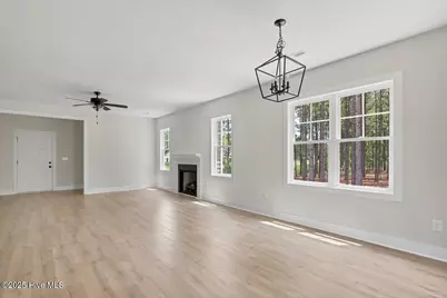 158 Spring Meadows Drive, Aberdeen, NC 28315 - Photo 12