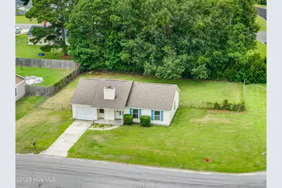 600 Foxfire Circle, Jacksonville, NC 28546 - Photo 34