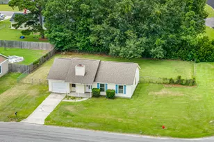 600 Foxfire Cir, Jacksonville, NC 28546 - Photo 34