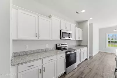 120 Sanctuary Street, Jacksonville, NC 28546 - Photo 10