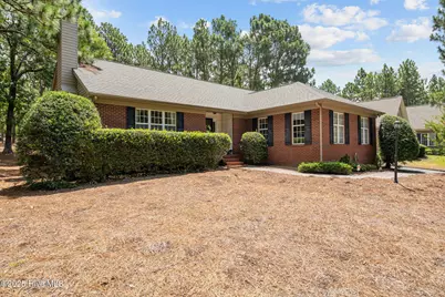 265 Longleaf Drive, West End, NC 27376 - Photo 2