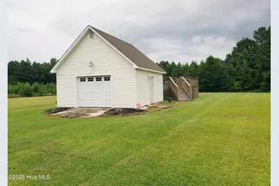 11061 Peacock Road, Chadbourn, NC 28431 - Photo 6