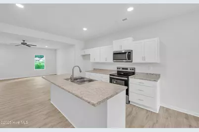 464 Maides Avenue, Wilmington, NC 28405 - Photo 8