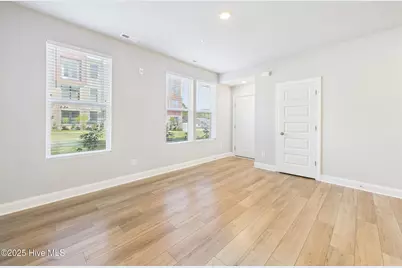 1251 Shaw View Alley #101, Raleigh, NC 27601 - Photo 10