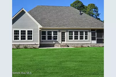 660 Breezewood Drive SE, Bolivia, NC 28422 - Photo 4