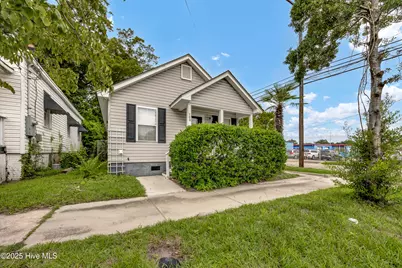 100 S 11th Street, Wilmington, NC 28401 - Photo 1