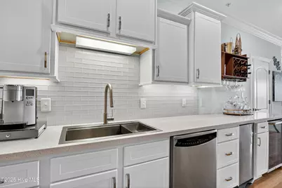 307 Lake Park Boulevard S #Unit 105, Carolina Beach, NC 28428 - Photo 12