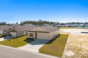 510 Bellefonte Ct, Richlands, NC 28574 - Photo 2