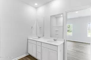 214 Kiera Ln NW, Supply, NC 28462 - Photo 6
