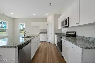 373 Ashley Hts Dr, Aberdeen, NC 28315 - Photo 8