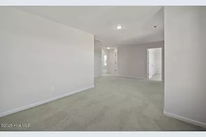 373 Ashley Heights Drive, Aberdeen, NC 28315 - Photo 16