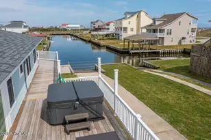 304 Marina Way, North Topsail Beach, NC 28460 - Photo 16