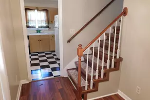 1010 W Scotsdale Rd, Laurinburg, NC 28352 - Photo 2