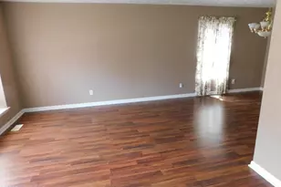 1010 W Scotsdale Rd, Laurinburg, NC 28352 - Photo 4