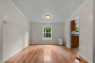 323 McCrimmon Rd, Carthage, NC 28327 - Photo 8