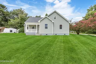 207 Saunders St, Hertford, NC 27944 - Photo 1