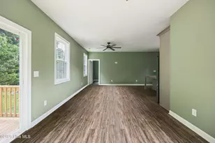 207 Saunders St, Hertford, NC 27944 - Photo 4