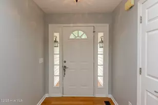 102 Seminole Ct, West End, NC 27376 - Photo 2