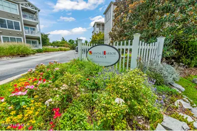 300 Midyette Street # B8, Oriental, NC 28571 - Photo 2