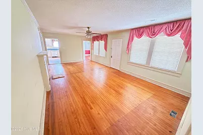 617 N Church St. Street, Mount Olive, NC 28365 - Photo 2