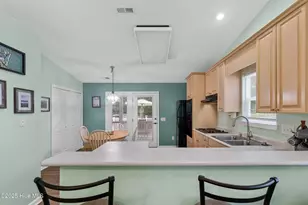 316 NE 52nd St, Oak Island, NC 28465 - Photo 6