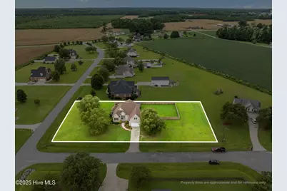 2616 Spring Creek Drive, Grimesland, NC 27837 - Photo 2