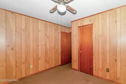 811 Queens Street NW, Lenoir, NC 28645 - Photo 6
