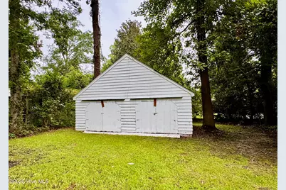 306 Wilson Avenue, Kinston, NC 28501 - Photo 8