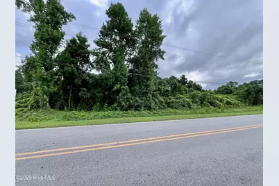 305 Belltown Road, Havelock, NC 28532 - Photo 2