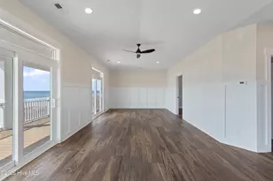 105 Ocean Blvd W, Holden Beach, NC 28462 - Photo 24