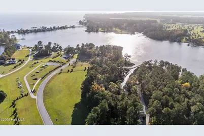 572 Dawson Creek Boulevard, Oriental, NC 28571 - Photo 6