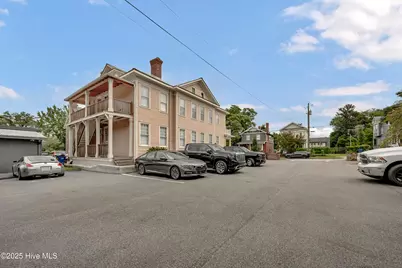 8 S 7th Street, Wilmington, NC 28401 - Photo 28