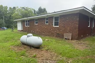 190 Lealer Lyons Dr, Whiteville, NC 28472 - Photo 4