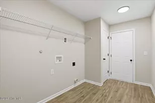 104 Grace Pond Ave, Benson, NC 27504 - Photo 36