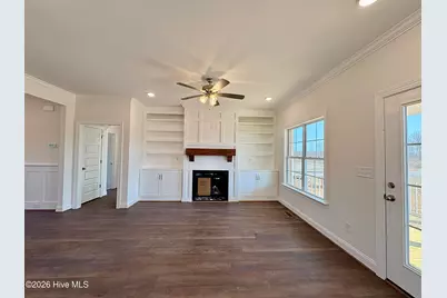 7515 Sweetwater Drive, Nashville, NC 27856 - Photo 6
