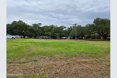 3100 Bridges Street, Morehead City, NC 28557 - Photo 4